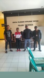 458a2b83cb579a359198892556620ab5 0