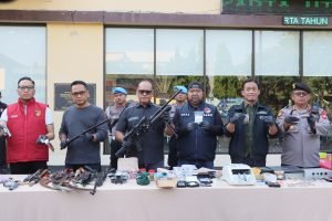 Gerebek Kampung Muara Bahari, Polisi Temukan Narkoba Hingga Drone Pengintai 2 IMG 20240713 WA0080